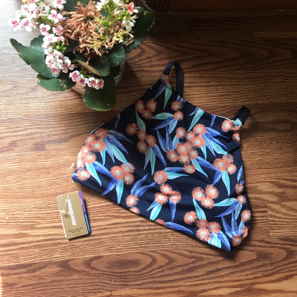 NWT✨ Patagonia Nireta High Neck Bikini las Flores